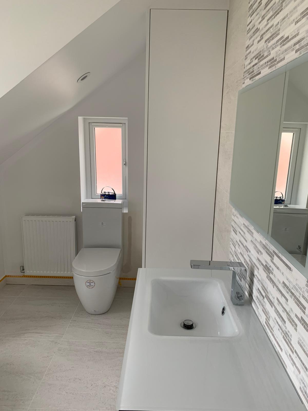 Bathrooms - Photo 15